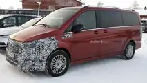 Makyajlı Mercedes-Benz EQV Casus Fotoğrafları