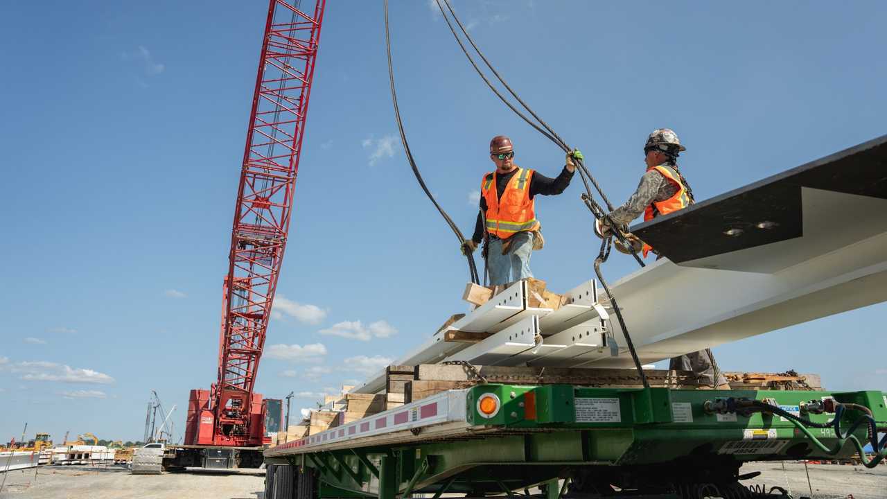 Ford'un en büyük fabrikası inşa ediliyor