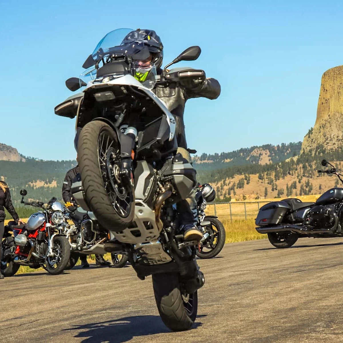 BMW's R 1300 GS Motorcycle Is a Tattooed Punk, With an Air of Respectability, image size:1200x1200