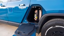 2025 Rivian R1T Gear Tunnel