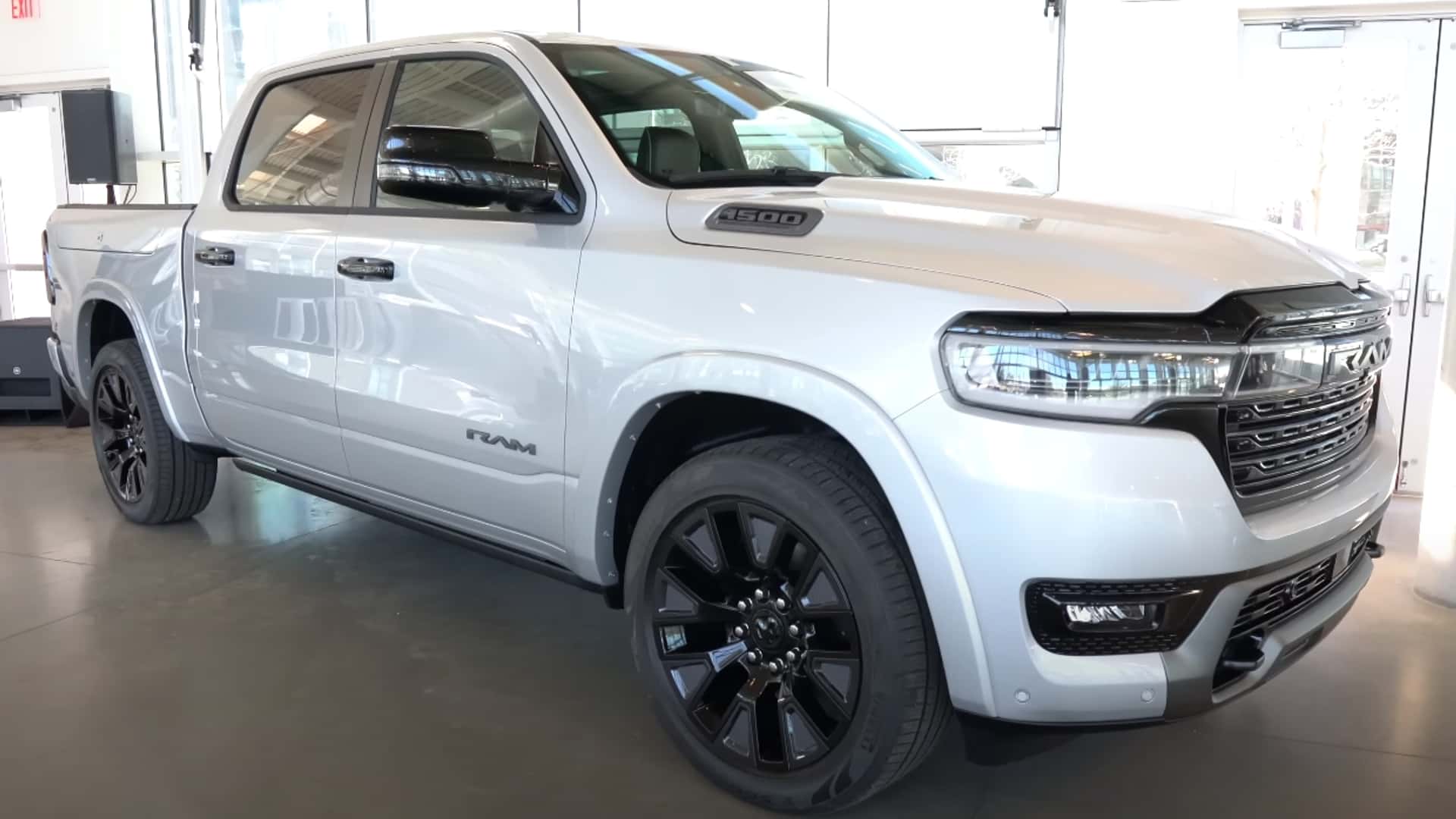 The 2025 Ram 1500 Ramcharger Is The Best Electric Truck For Towing, Hauling - Vimarsana News