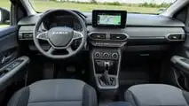Dacia Jogger Camping (2023) in prova
