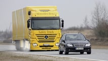 Mercedes-Benz Active Brake Assist - Safety Truck