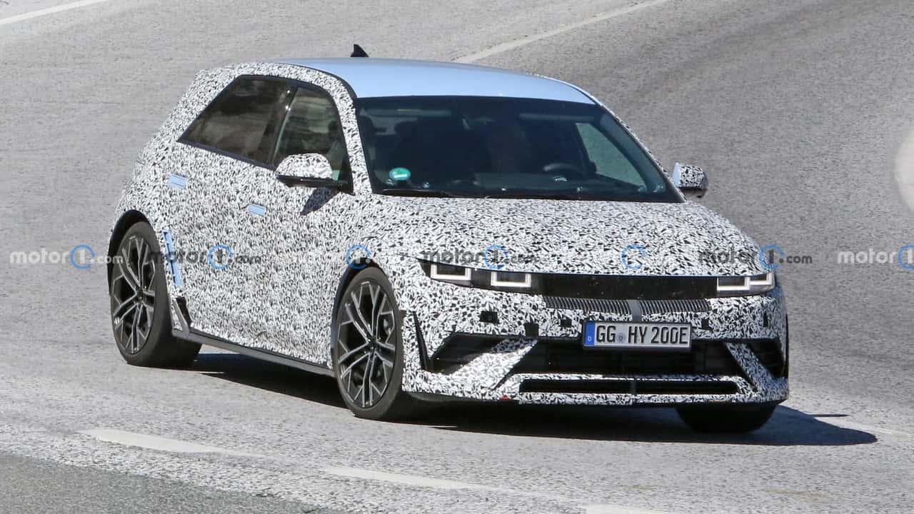 2024-hyundai-ioniq-5-n-spy-photo (1)
