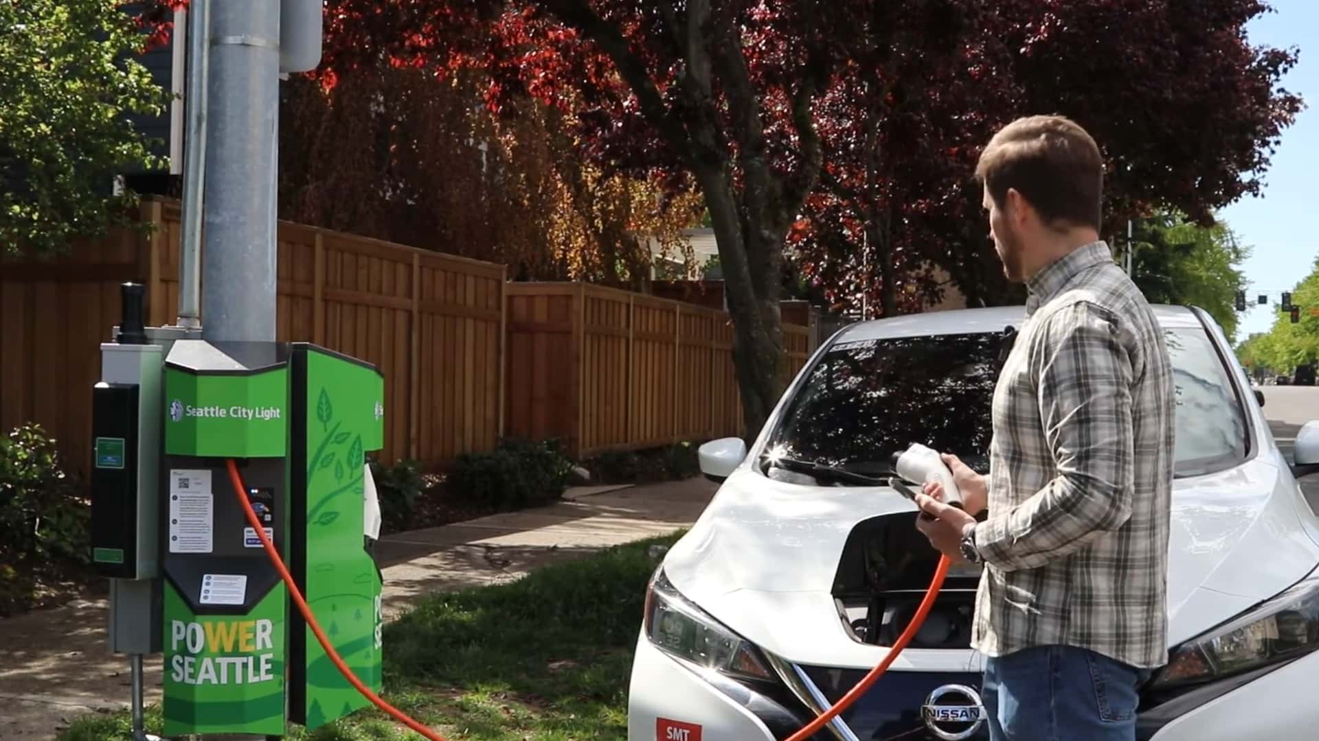 Seattle Amplía Su Red de Cargadores de Vehículos Eléctricos en Zonas Residenciales