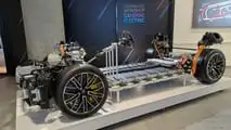 Porsche Cayenne Electric: telaio con batteria e trazione