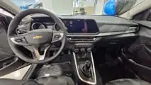 M1 nas lojas: Chevrolet Onix 1.0 MT 2026 