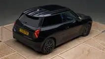 MINI Cooper SE Paul Smith Edition