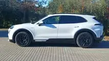 Porsche Cayenne Turbo Electric (2026) in Weiß: Das Exterieur