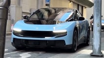 Primo avvistamento su strada della Ferrari Luce [VIDEO]