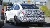 Mercedes C-Klasse EQ (2026) Erlkönig