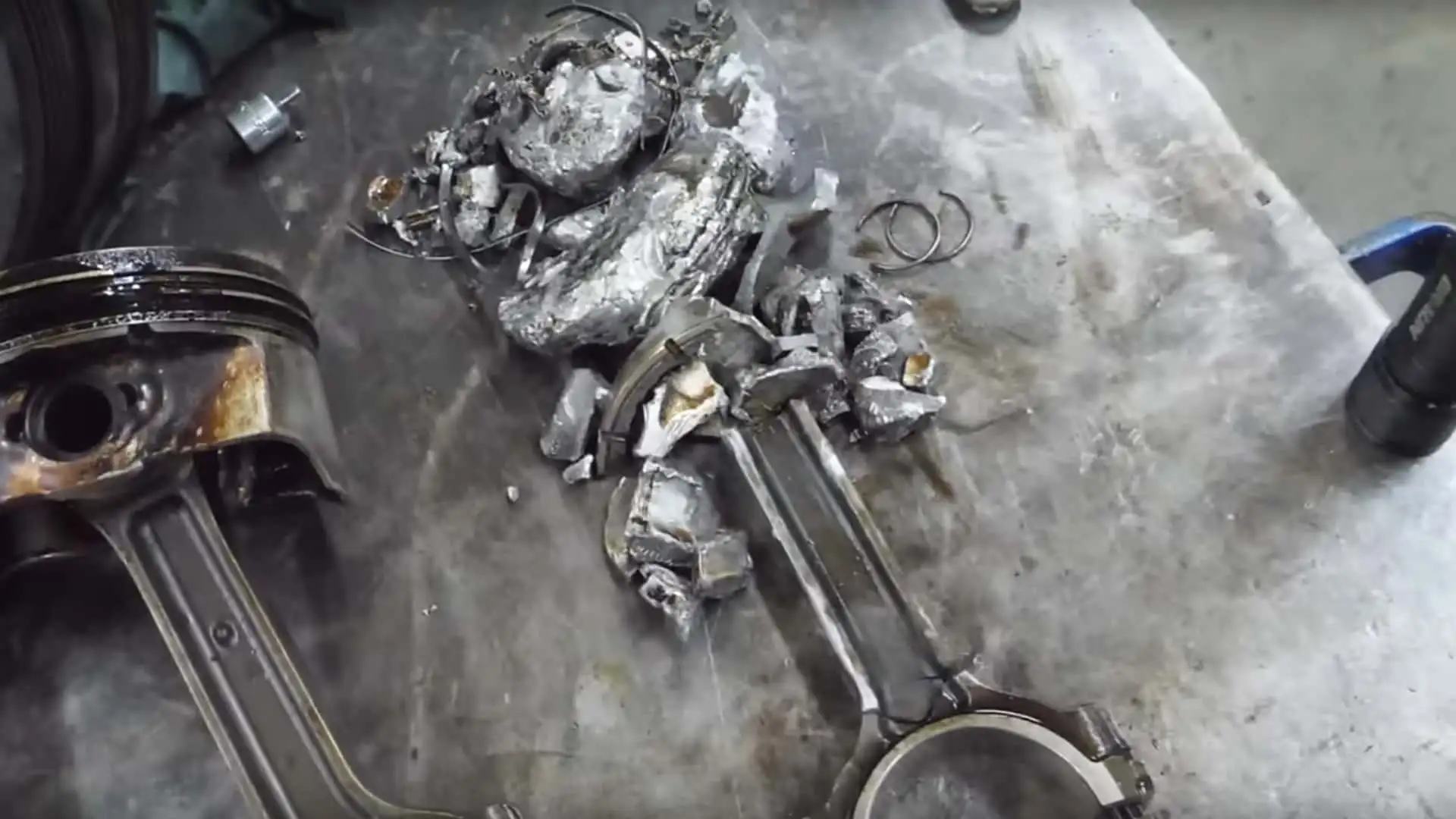 Cadillac V-8 Teardown Reveals the Catastrophic Effects of Oil