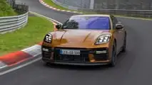 Le modèle hybride V8 Porsche Panamera Turbo établit un record au Nürburgring