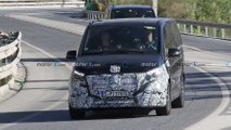 Makyajlı Mercedes-Benz EQV Casus Fotoğrafları