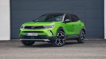  Opel Mokka-e professionale con kit Bott