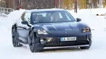 Porsche Taycan restyling, le foto spia delle diverse varianti