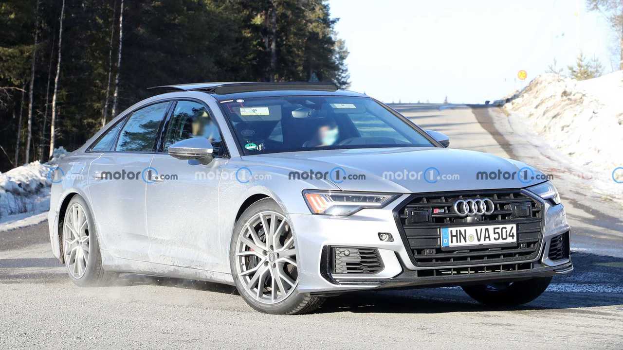 Photo d'espion Audi S6