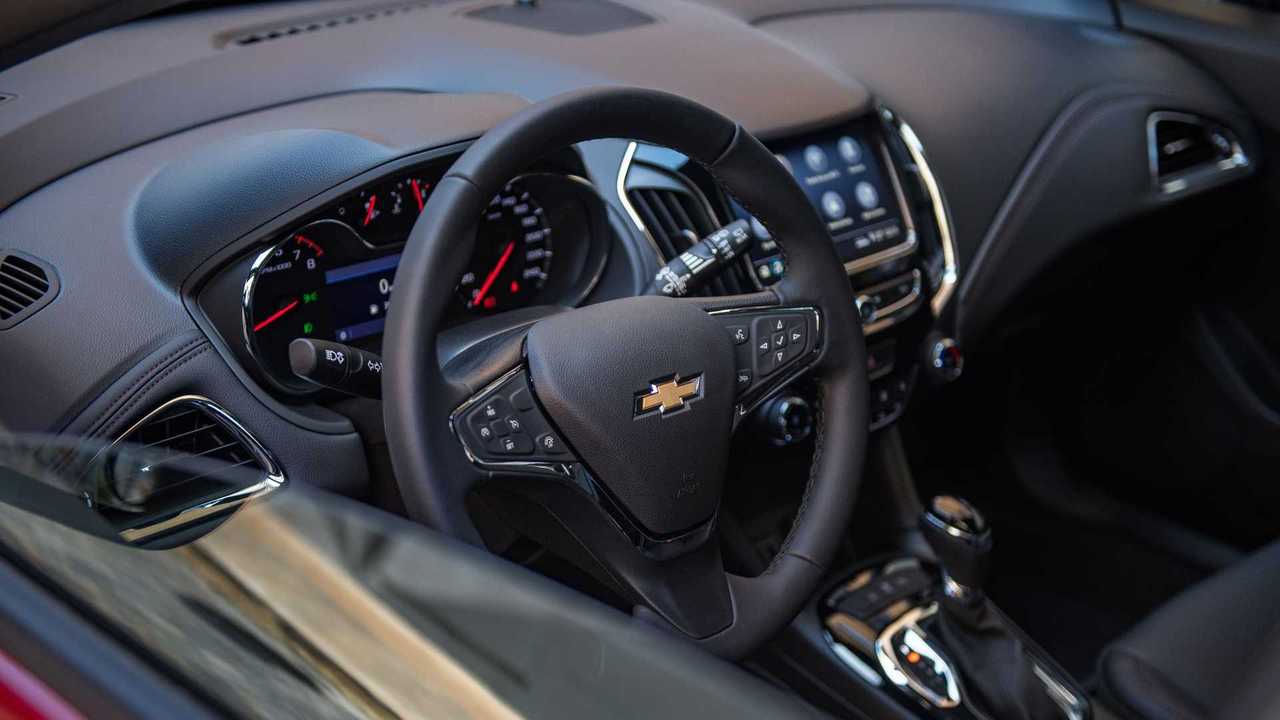 Chevrolet Cruze RS (13)