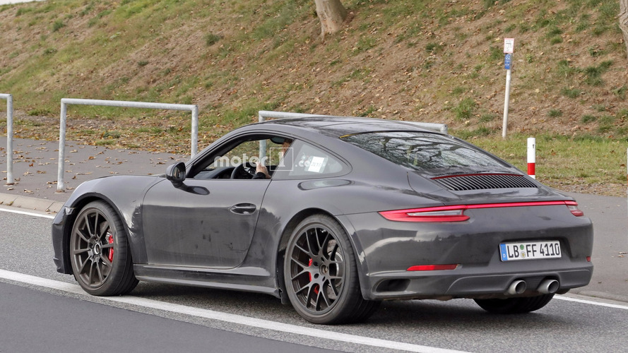 2019 Porsche 911 casus fotoğrafları