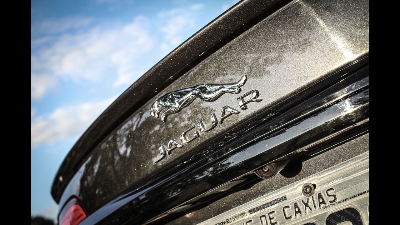 Avaliação: Jaguar XF Sport Luxury 2015 é predador em traje esporte-fino