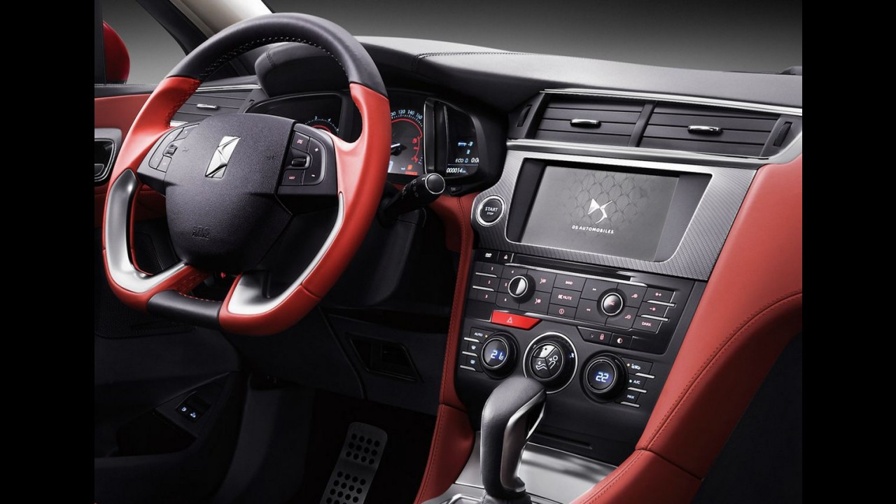 Novo DS 4S é revelado: hatch premium tem visual mais convencional