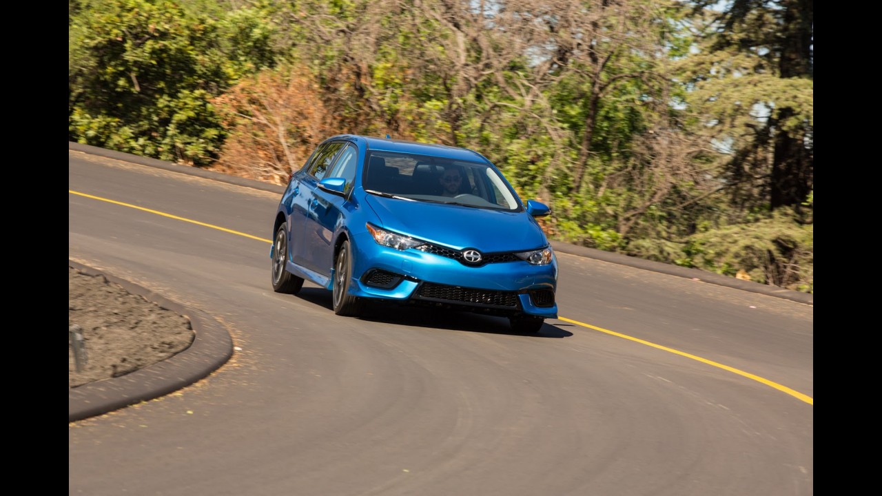 Scion iM (Corolla hatch) é arma da Toyota para brigar com Golf nos EUA
