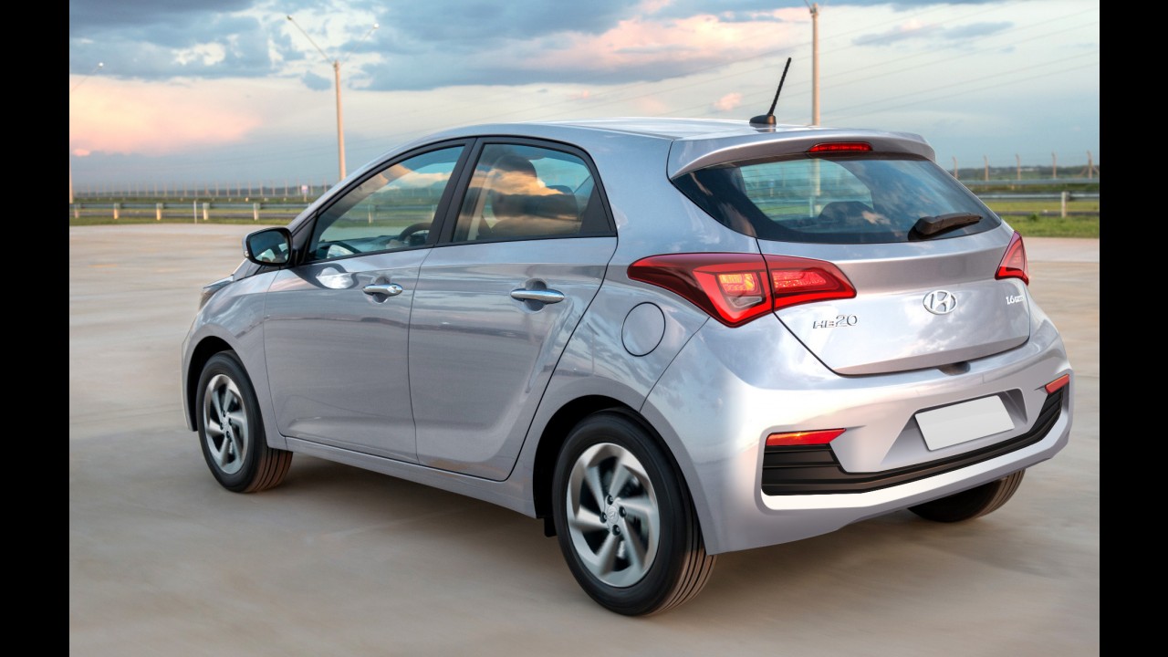 Hyundai HB20 reestilizado deverá ter câmbio A/T de seis marchas