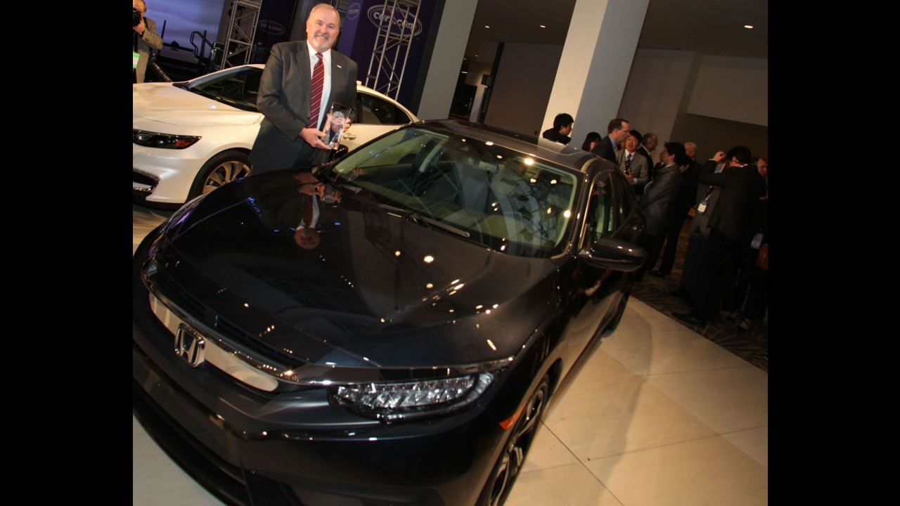 Salão de Detroit: Civic 2016 é o vencedor do "North American Car of The Year"