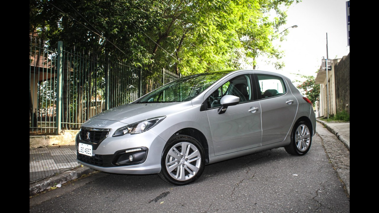 Hatches médios: Focus lidera e 308 triplica vendas em março