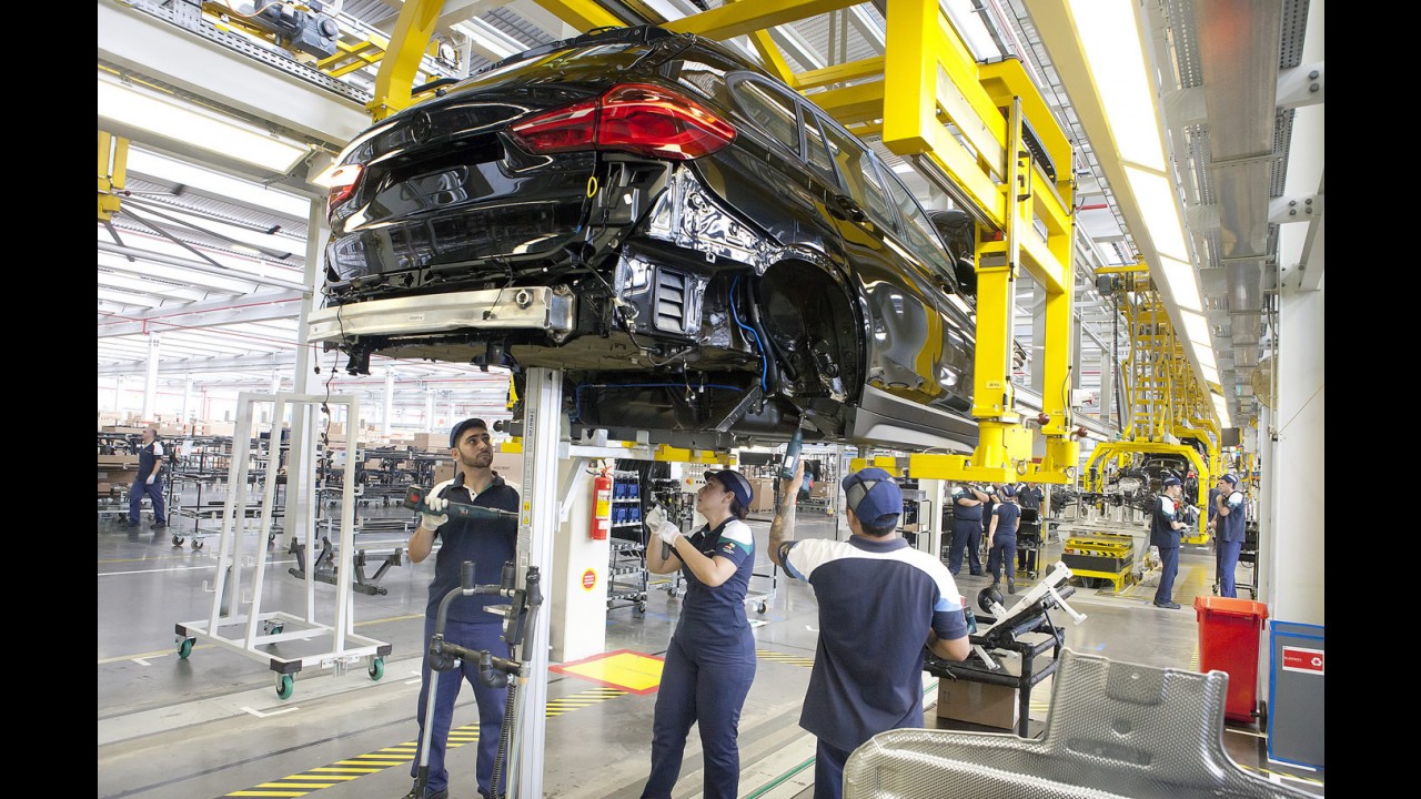 BMW: fábrica no Brasil completa 2 anos com 24 mil unidades produzidas