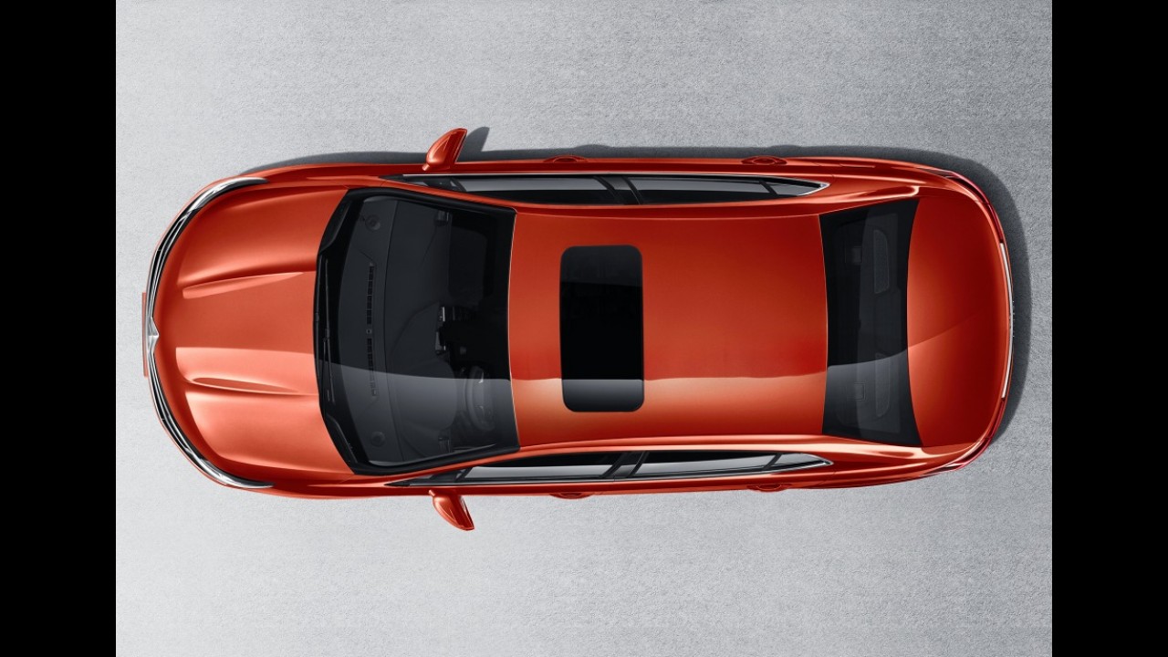 Novo Citroën C4L tem primeiras fotos oficiais divulgadas