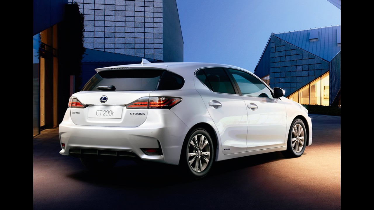 Híbrido mais barato: Lexus reduz preço do CT 200h para R$ 129.900
