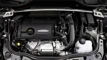 2013 MINI JCW GP