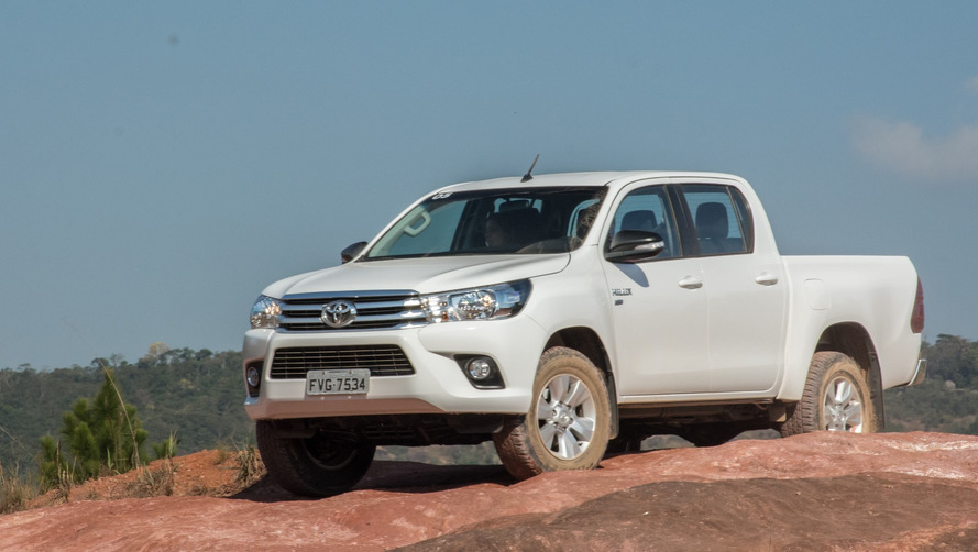 Toyota Hilux e SW4 ficam mais caros, chegando a R$ 267.690