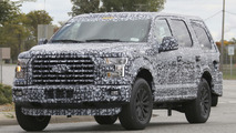 2017 Ford Expedition spy photo