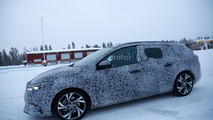Renault Megane Estate spy photo