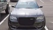 Chrysler 300 Hellcat casus fotoğraflar