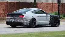 2019 Shelby Mustang GT500 Spy Photos