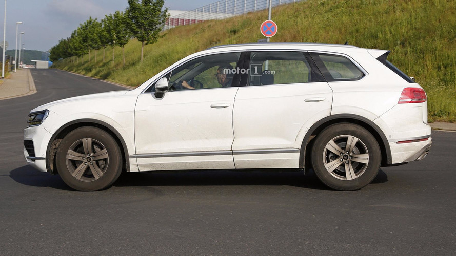 Volkswagen Touareg 2017 fotos espia