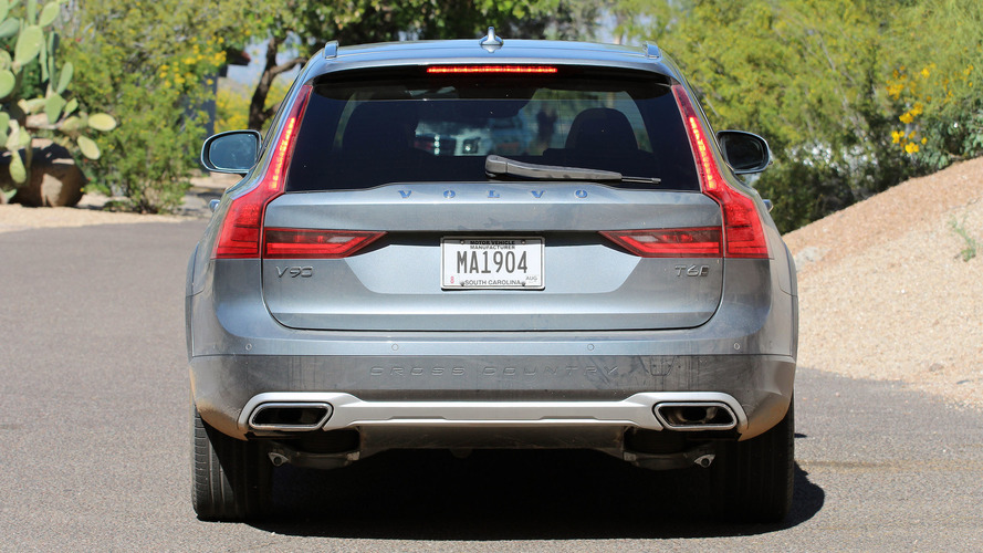 2017 Volvo V90 Cross Country: First Drive
