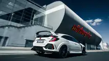 Honda Civic Type R takes down Nurburgring lap record for a FWD car