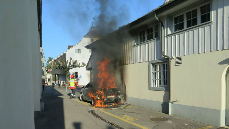 Audi A1 Quattro fire