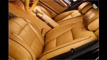 Big-Benz als Roter Russe
