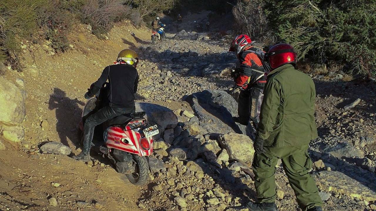 Scooter V. Rocks. Not only are the Bixby Moto riders talented, They're also really nice guys.