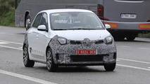 2019 Renault Twingo facelift spy photo