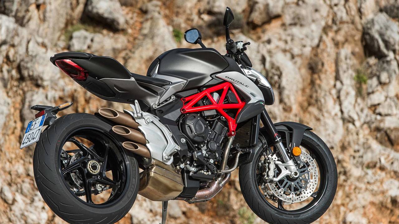 The 2016 MV Agusta Brutale 800 - An Unbelievable First Ride