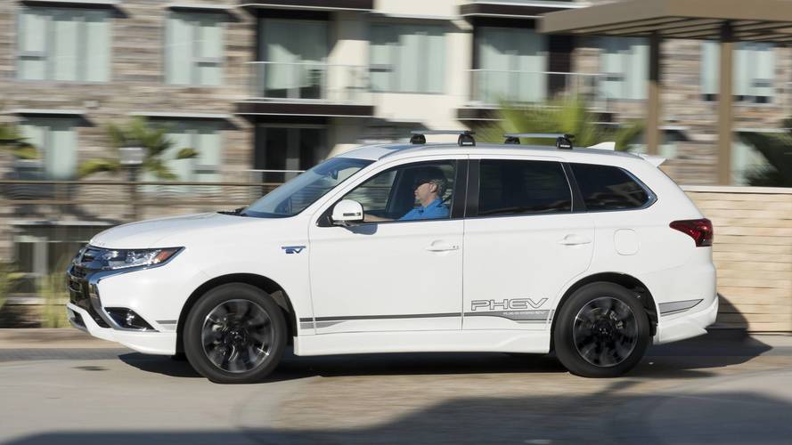 2018 Mitsubishi Outlander PHEV: First Drive