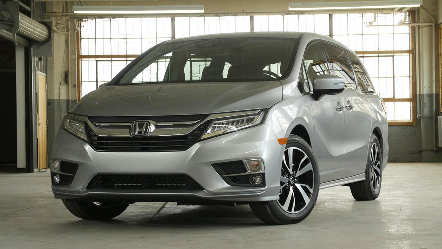 2017 Chrysler Pacifica vs. 2018 Honda Odyssey