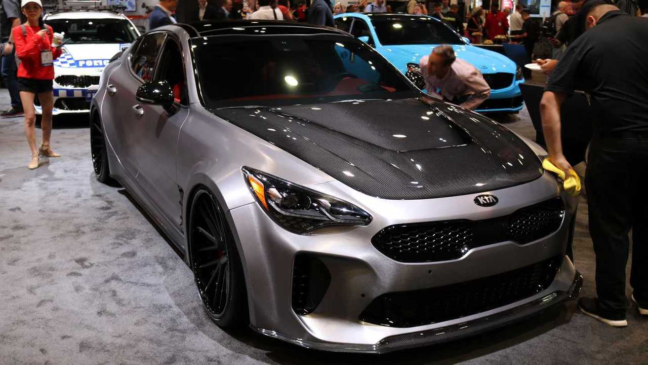 DUB Kia Stinger
