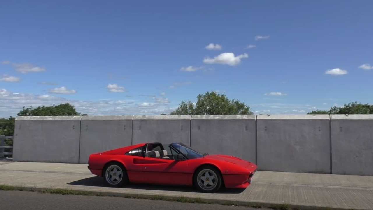 Ferrari 308: la conversione in elettrico con powertrain Tesla